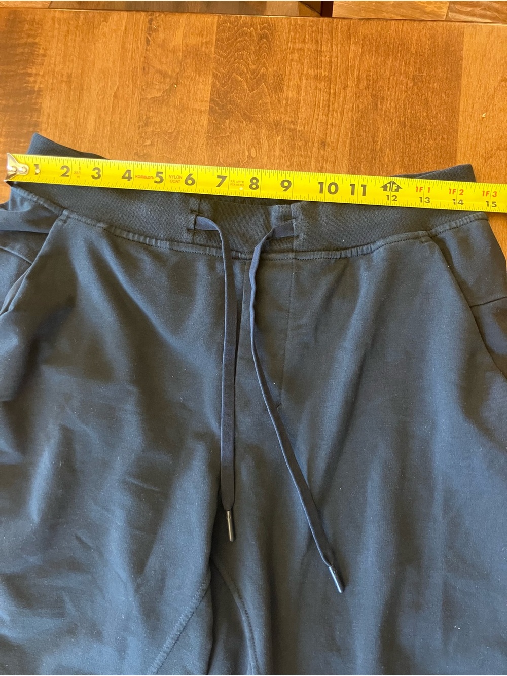 Lululemon men’s joggers size medium black - Picture 7 of 8